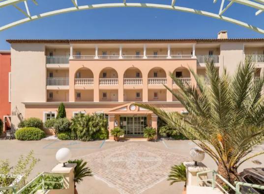 Residence Pierre & Vacances Premium Les Calanques Des Issambres Les Issambres Dış mekan fotoğraf